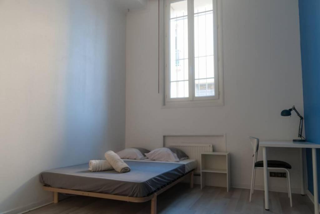 Grand Appartement Proche Gare Et Polygone Beziers Bagian luar foto