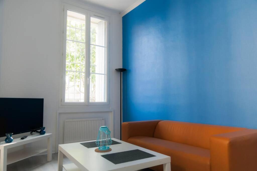 Grand Appartement Proche Gare Et Polygone Beziers Bagian luar foto